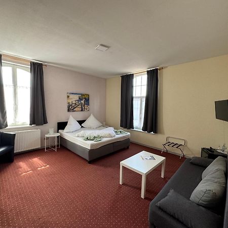 Hotel-Restaurant Christine Lübz Kültér fotó